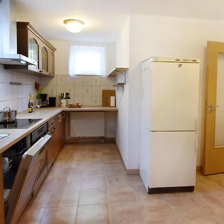 Geraeumige Kellerwohnung In Der Naehe Von By Interhome Umag